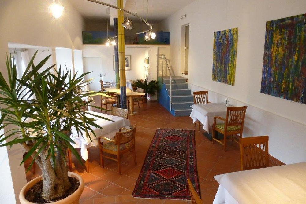 Hotel Alpenblick Garni Uberlingen Restoran fotoğraf